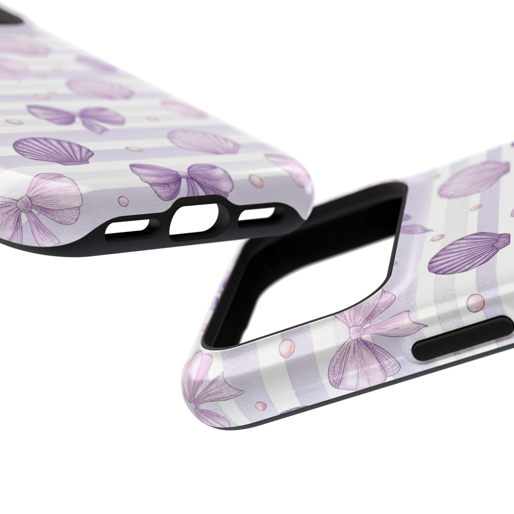 Lilac Seashell MagSafe case, close-up at an angle