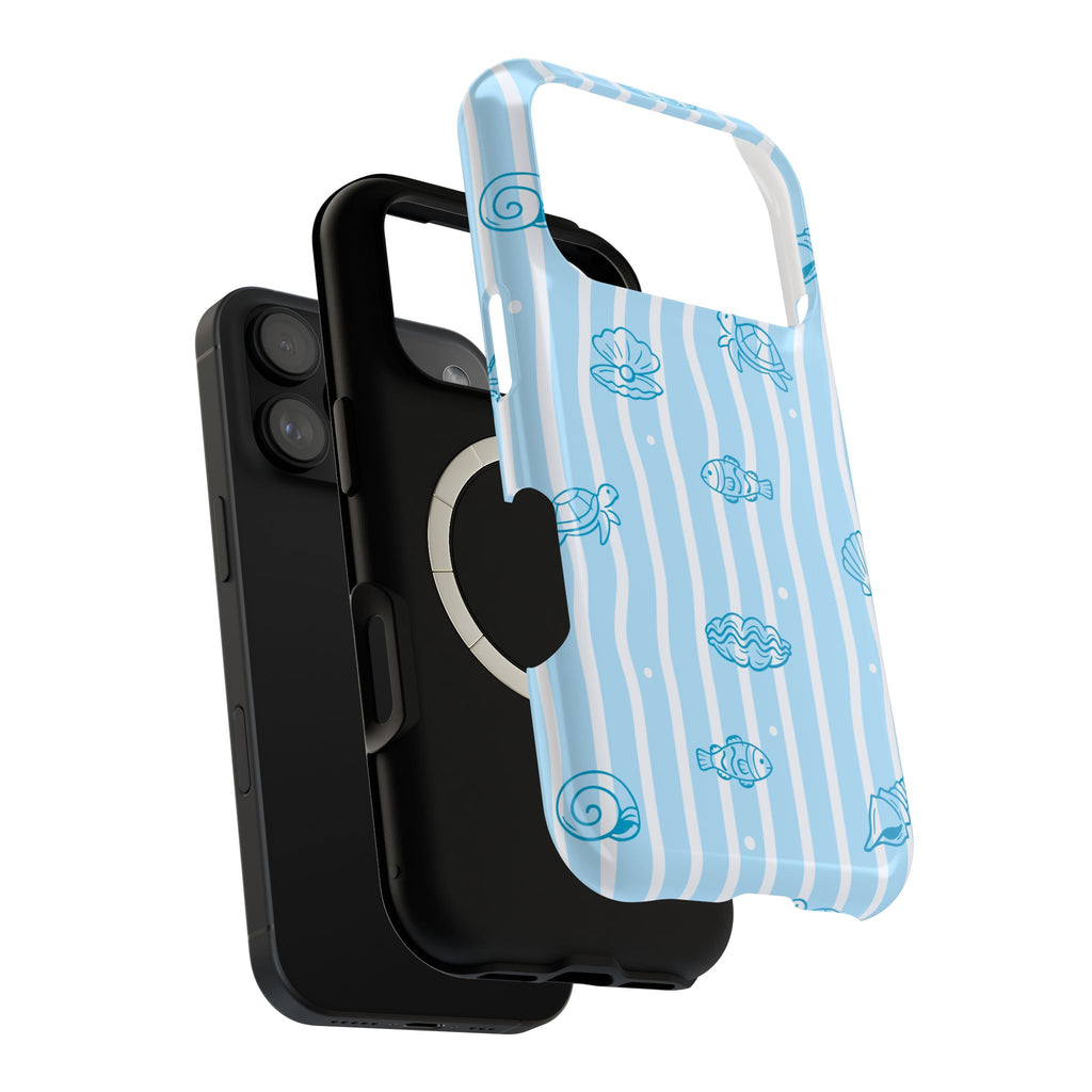 Ocean Doodle Stripe MagSafe case, close-up of the dual-layer construction